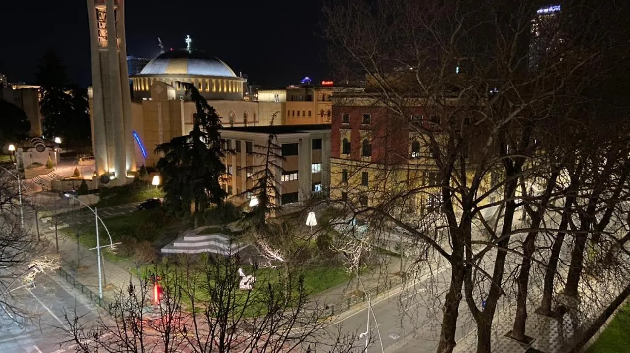 Grand House Rooms Tirana